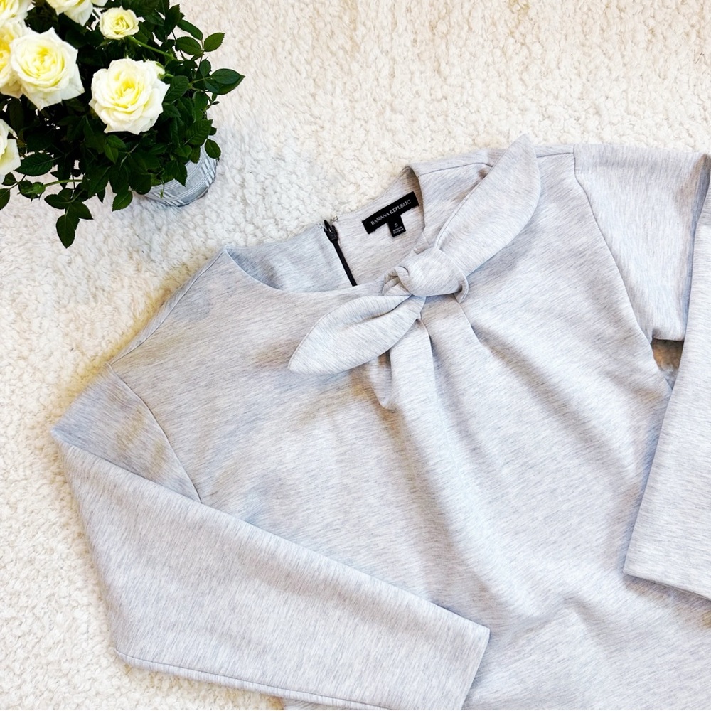 Grey Banana Republic top